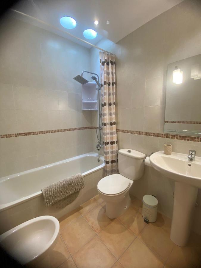 Casa Orilla! Beautiful Private Holiday Villa With Hot Tub Ла-Олива Экстерьер фото
